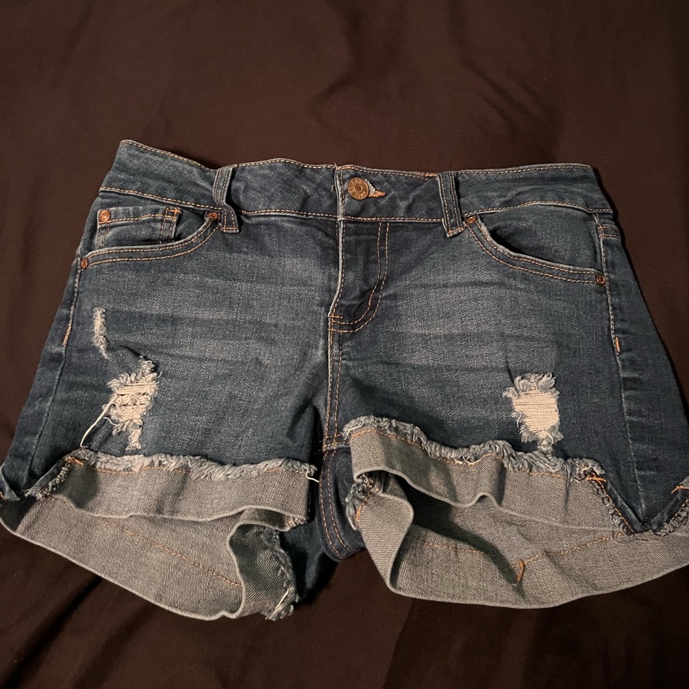 Jean shorts celebrity pink